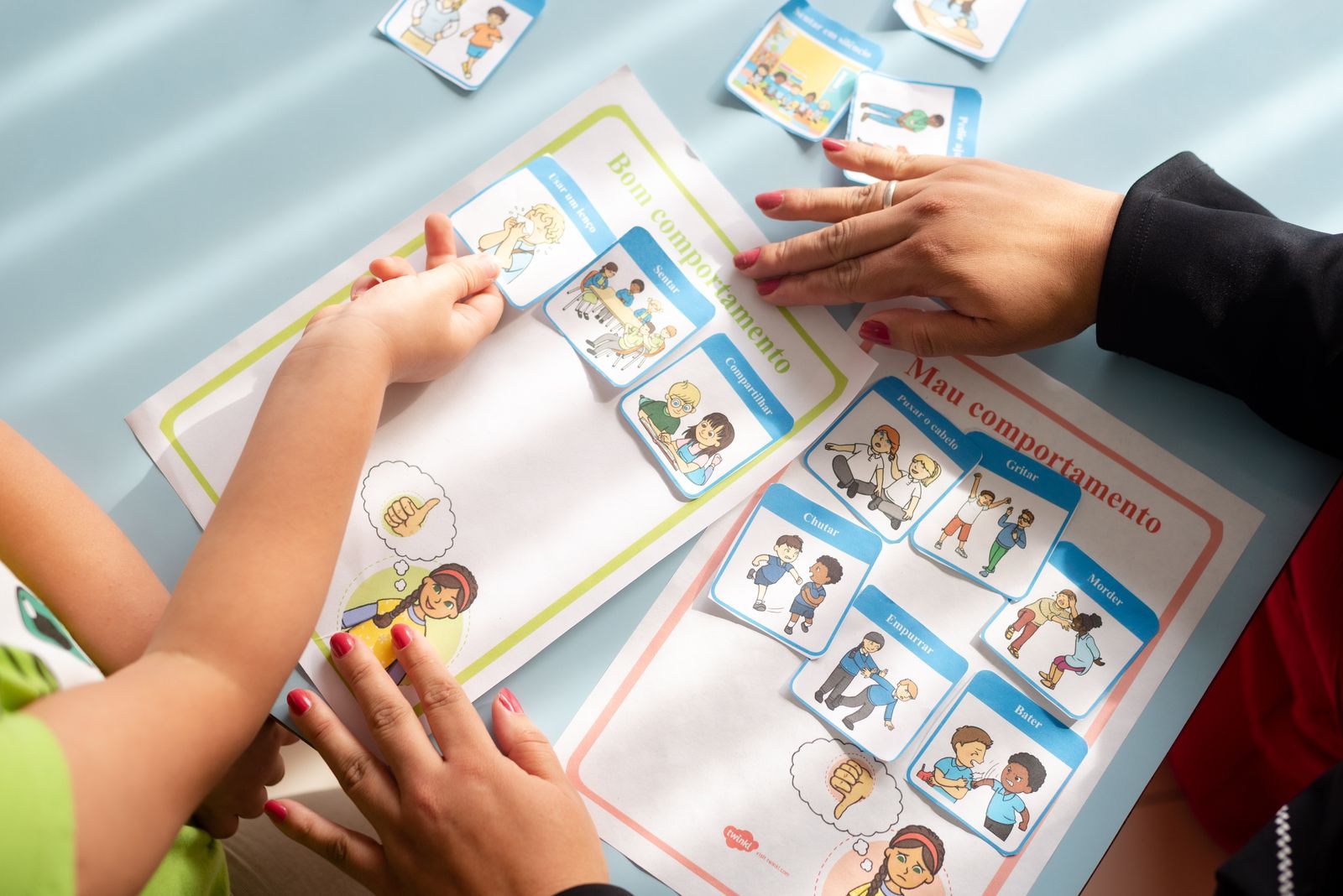 Expressing emotions through art